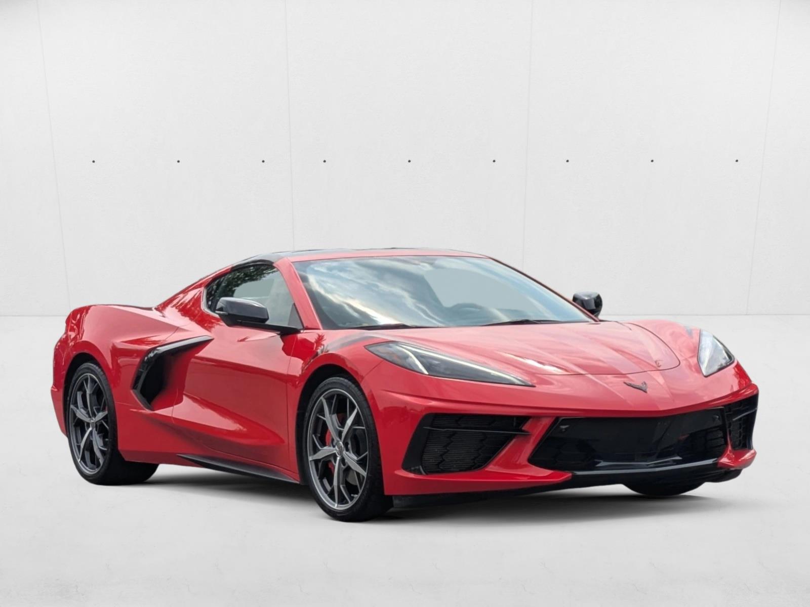 2023 Chevrolet Corvette Stingray Coupe 2LT photo 3