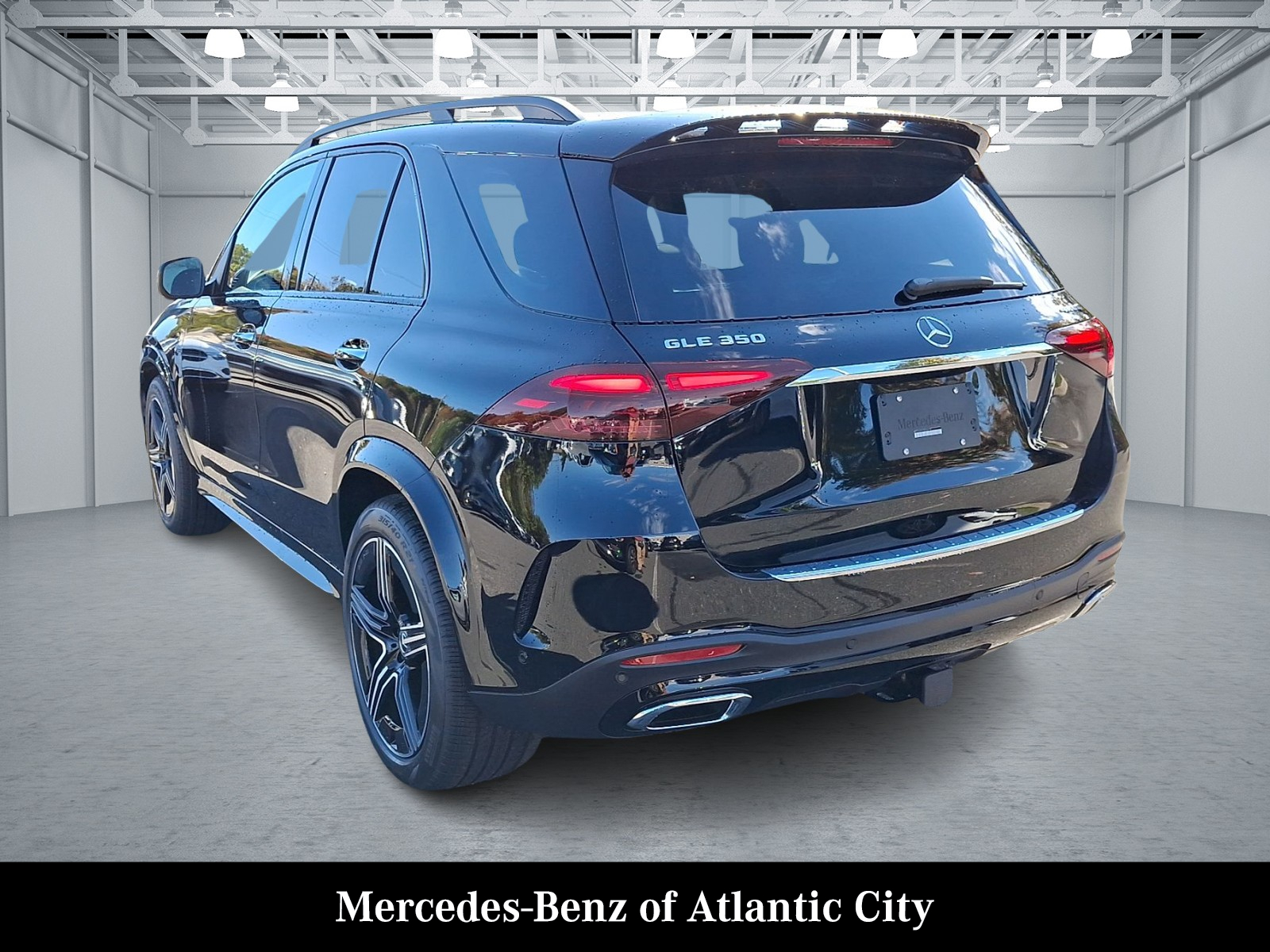 2026 Mercedes Benz GLE 350 4MATIC photo 3