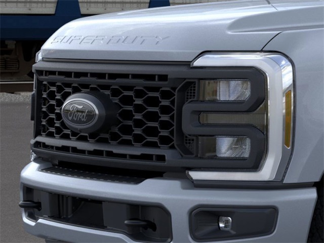 2025 Ford F-250 Lariat photo 17
