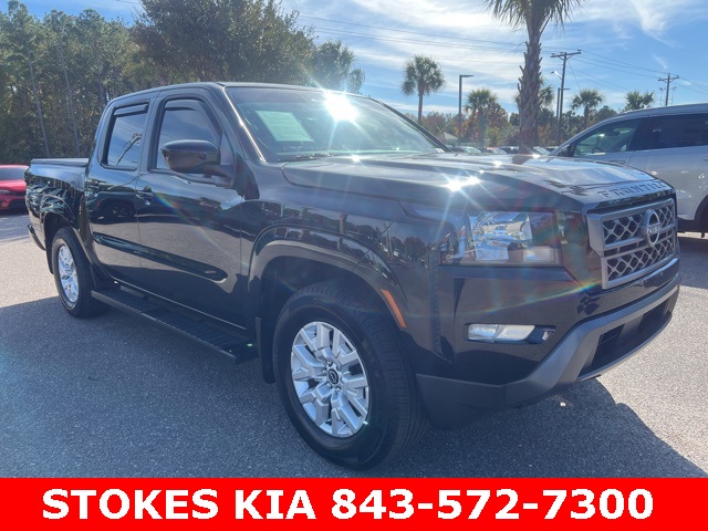 2024 Nissan Frontier SV's photo