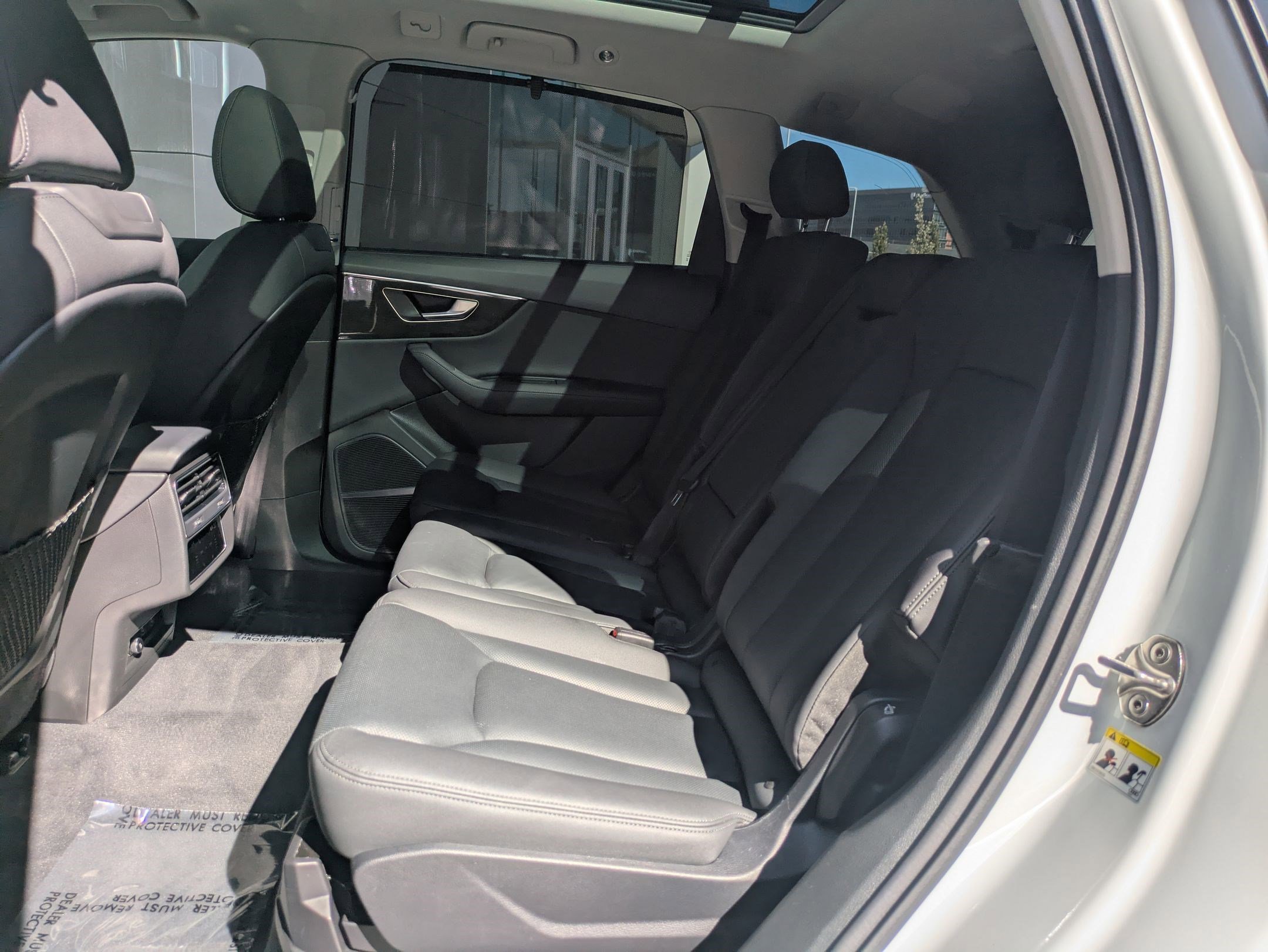2023 Audi Q7 Prestige photo 25