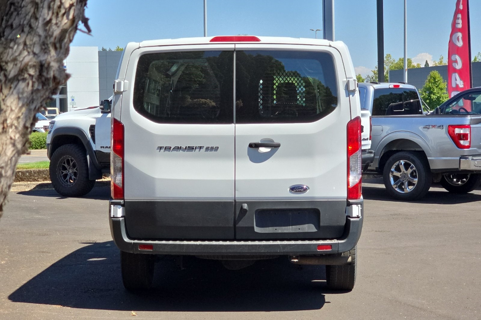2023 Ford Transit photo 5