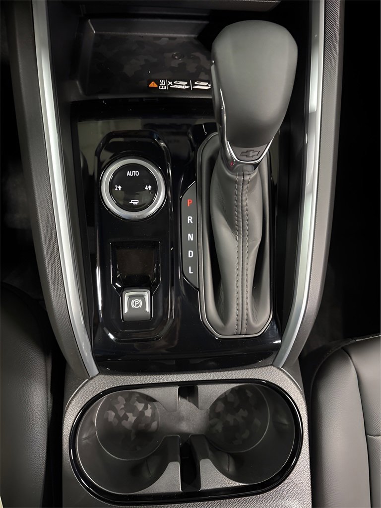 2026 Chevrolet Colorado LT photo 14
