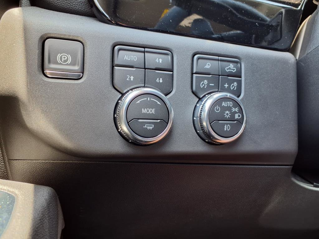 2025 Gmc Sierra 1500 SLT photo 11