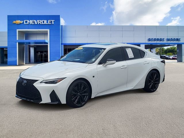 2025 Lexus IS 350 F SPORT photo 2