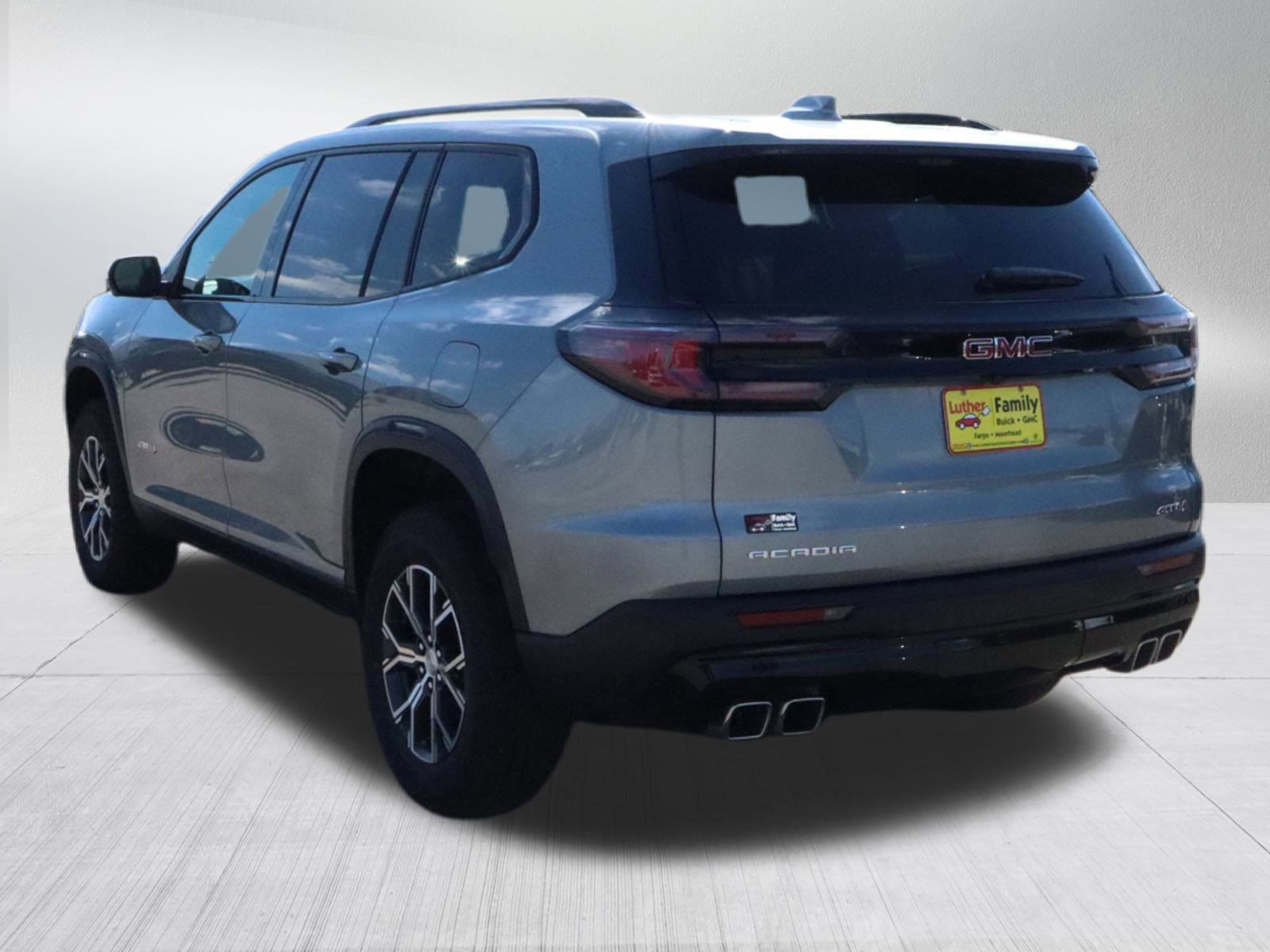 2026 Gmc Acadia AT4 photo 5