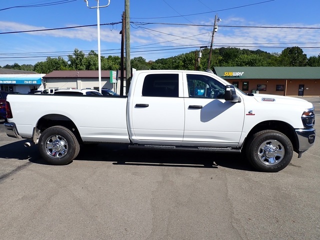 2026 Ram 3500 Tradesman photo 6