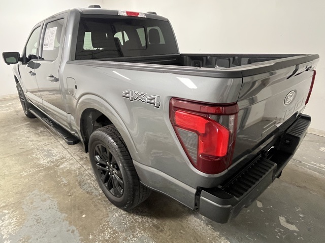 2024 Ford F-150 XLT photo 2