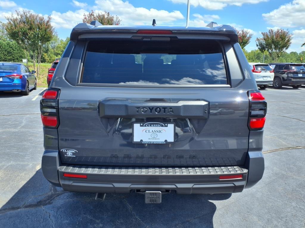 2025 Toyota 4Runner SR5 photo 4