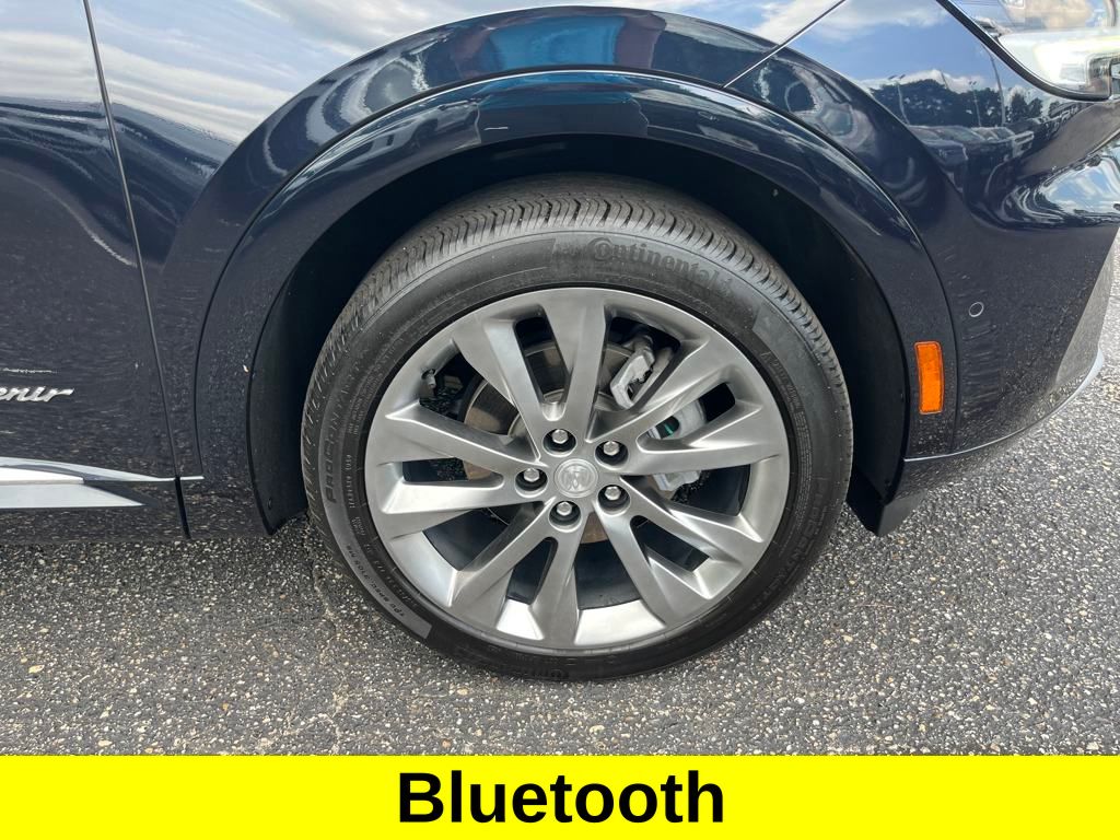 2021 Buick Envision Avenir photo 2