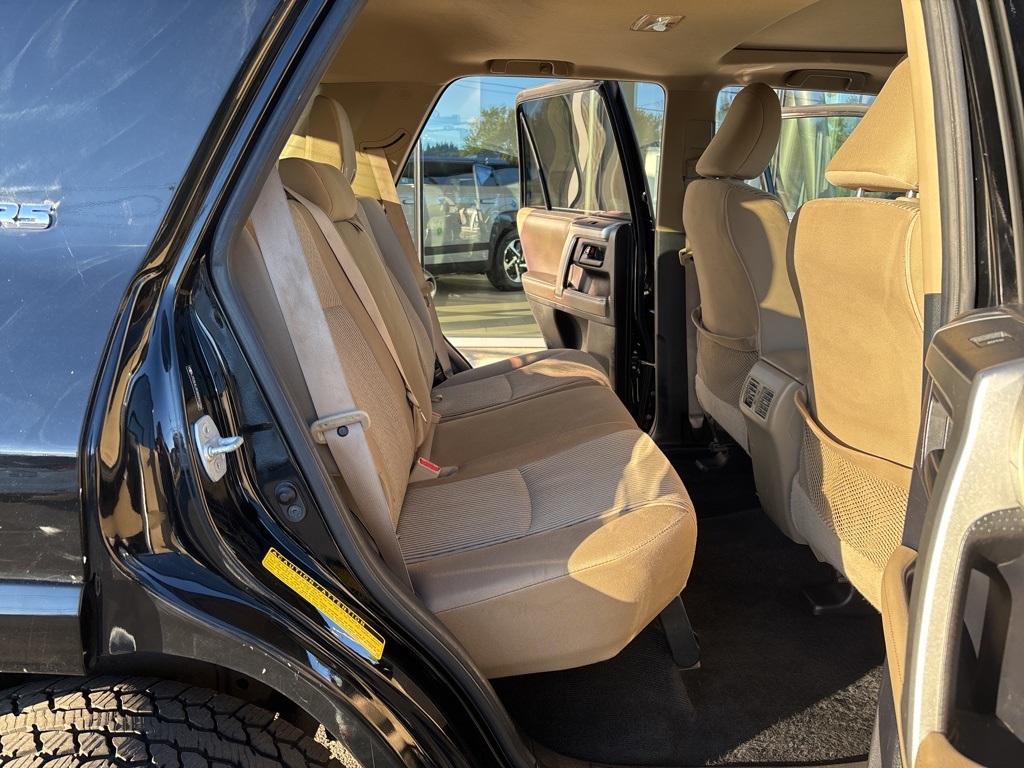 2011 Toyota 4Runner SR5 photo 11
