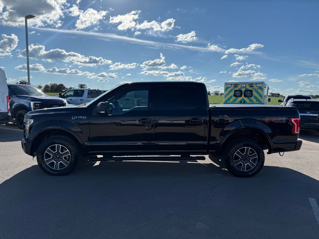2016 Ford F-150 XLT photo 35