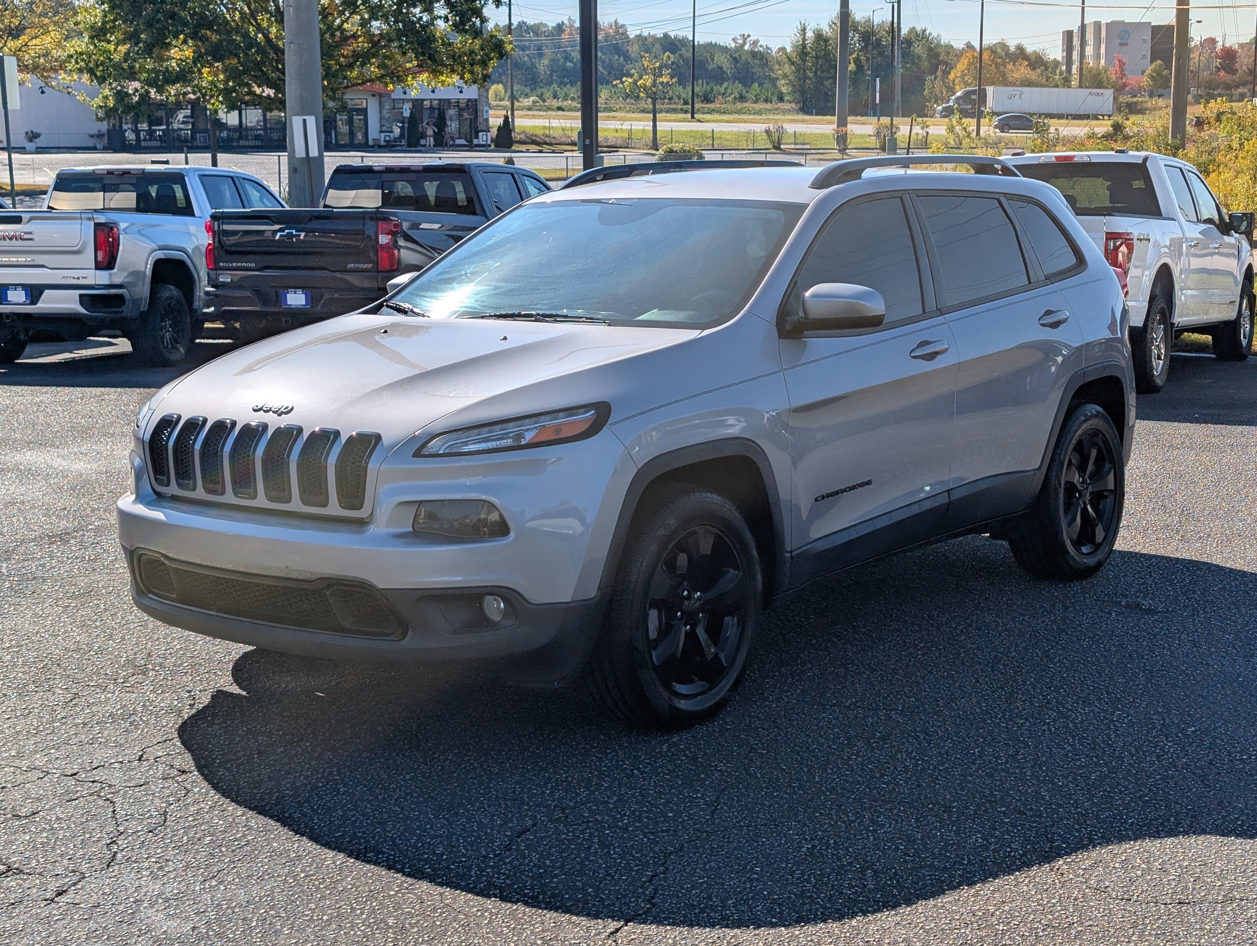 Used 2018 Jeep Cherokee Latitude with VIN 1C4PJMCX7JD541181 for sale in Auburn, AL