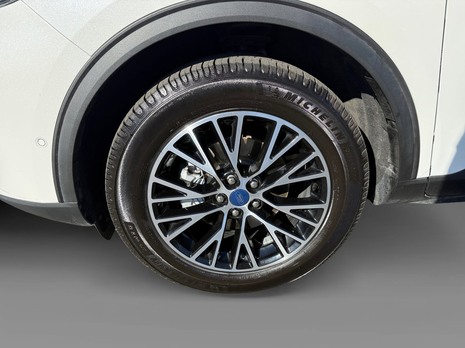 2021 Ford Escape Plug-In Hybrid Titanium photo 9