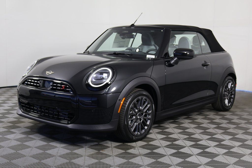 2026 MINI Convertible S's photo