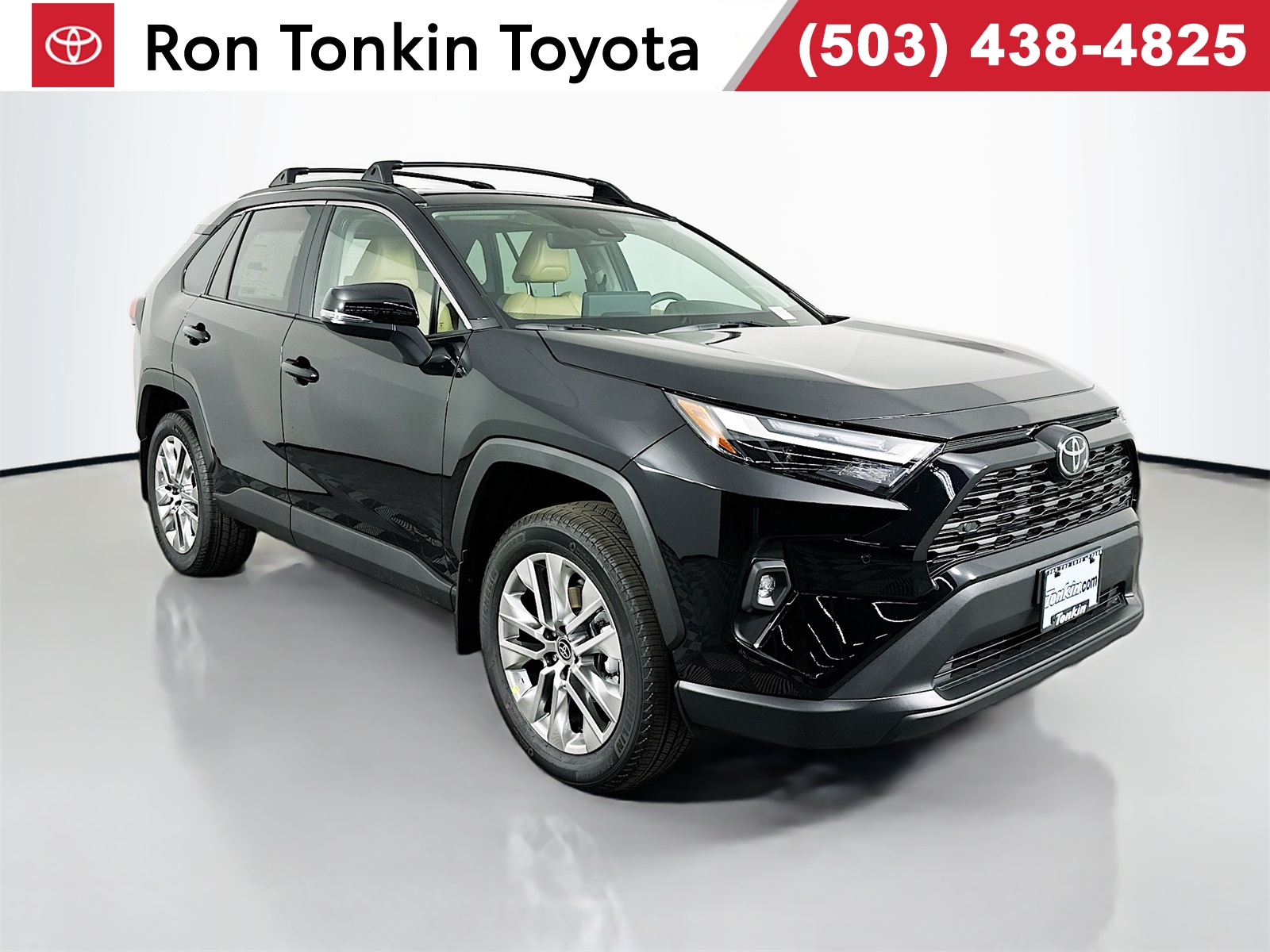 2025 Toyota RAV4 XLE Premium's photo