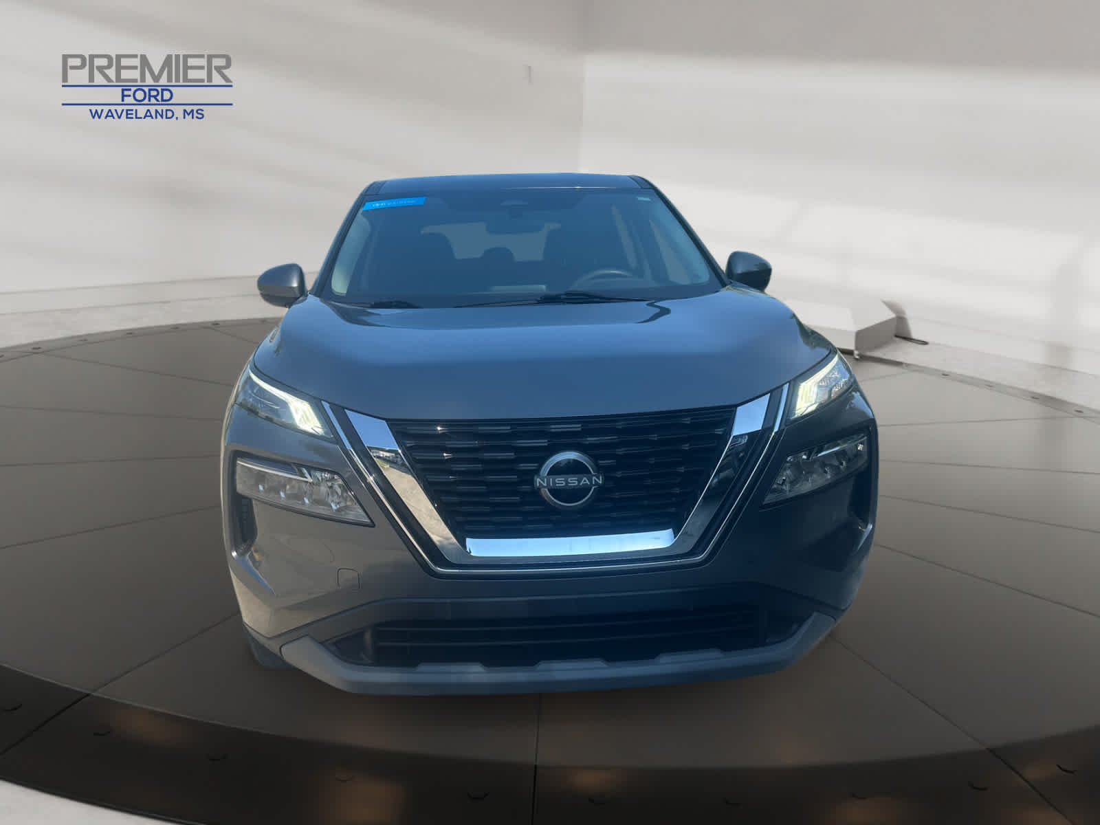 2022 Nissan Rogue SV photo 8