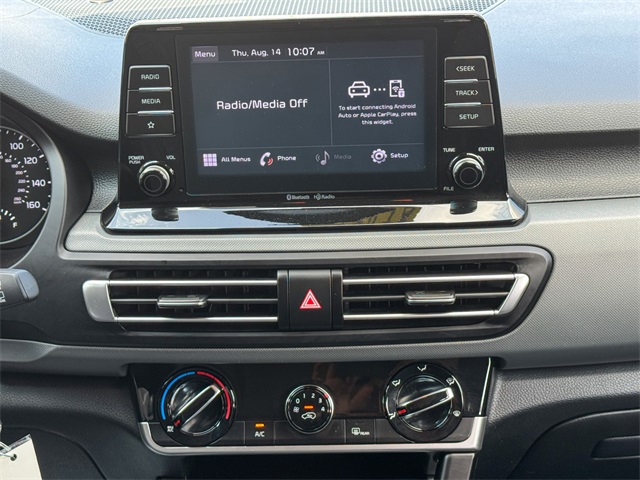 2023 Kia Seltos LX photo 24