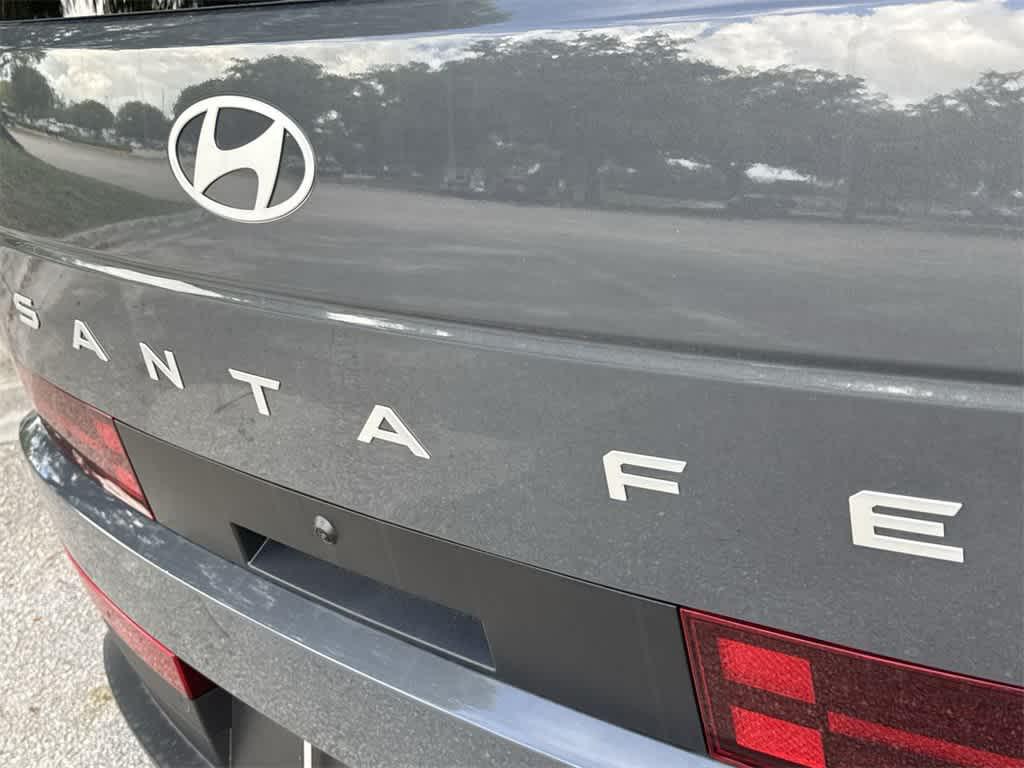 2026 Hyundai Santa Fe SEL photo 4