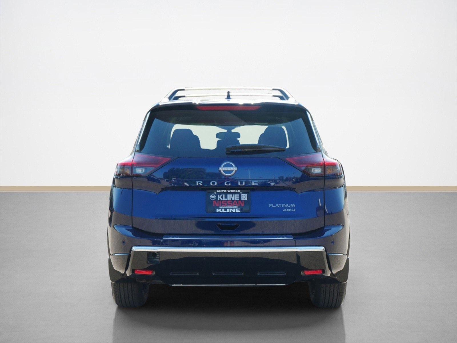 2026 Nissan Rogue Platinum photo 3
