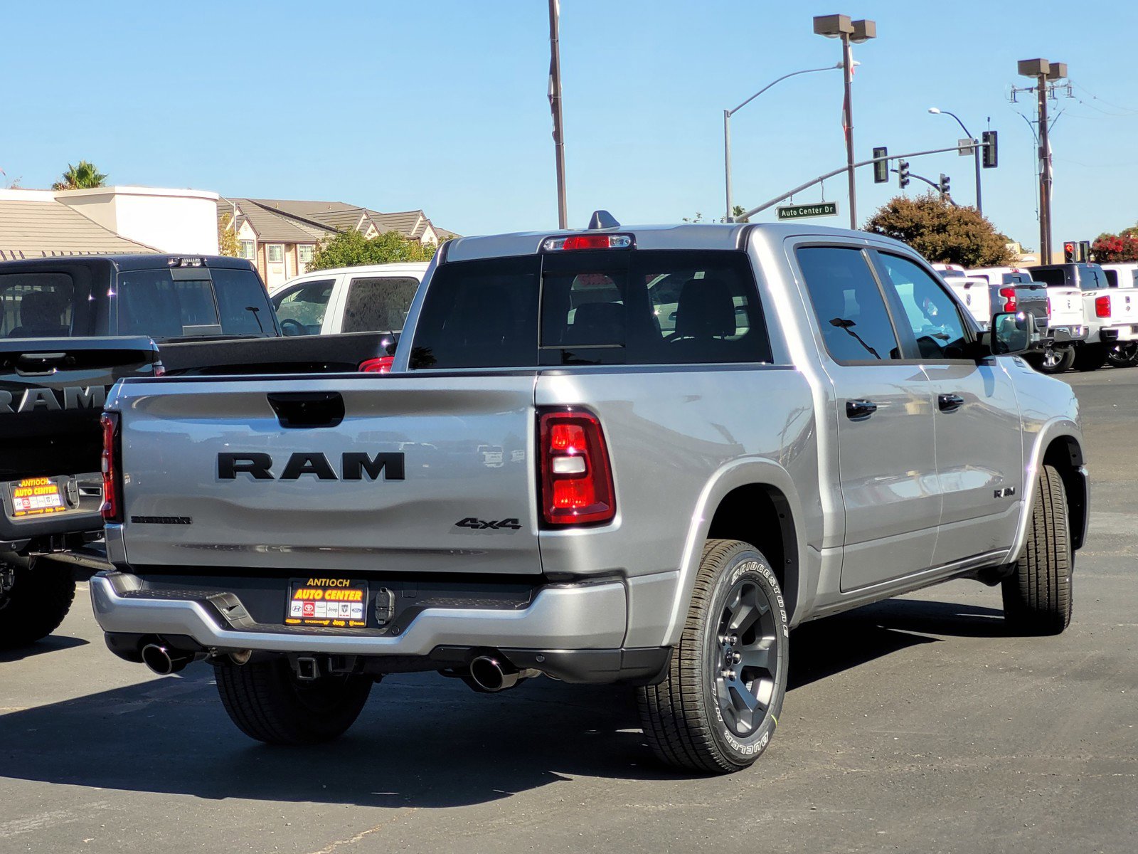 2026 Ram 1500 Big Horn photo 3