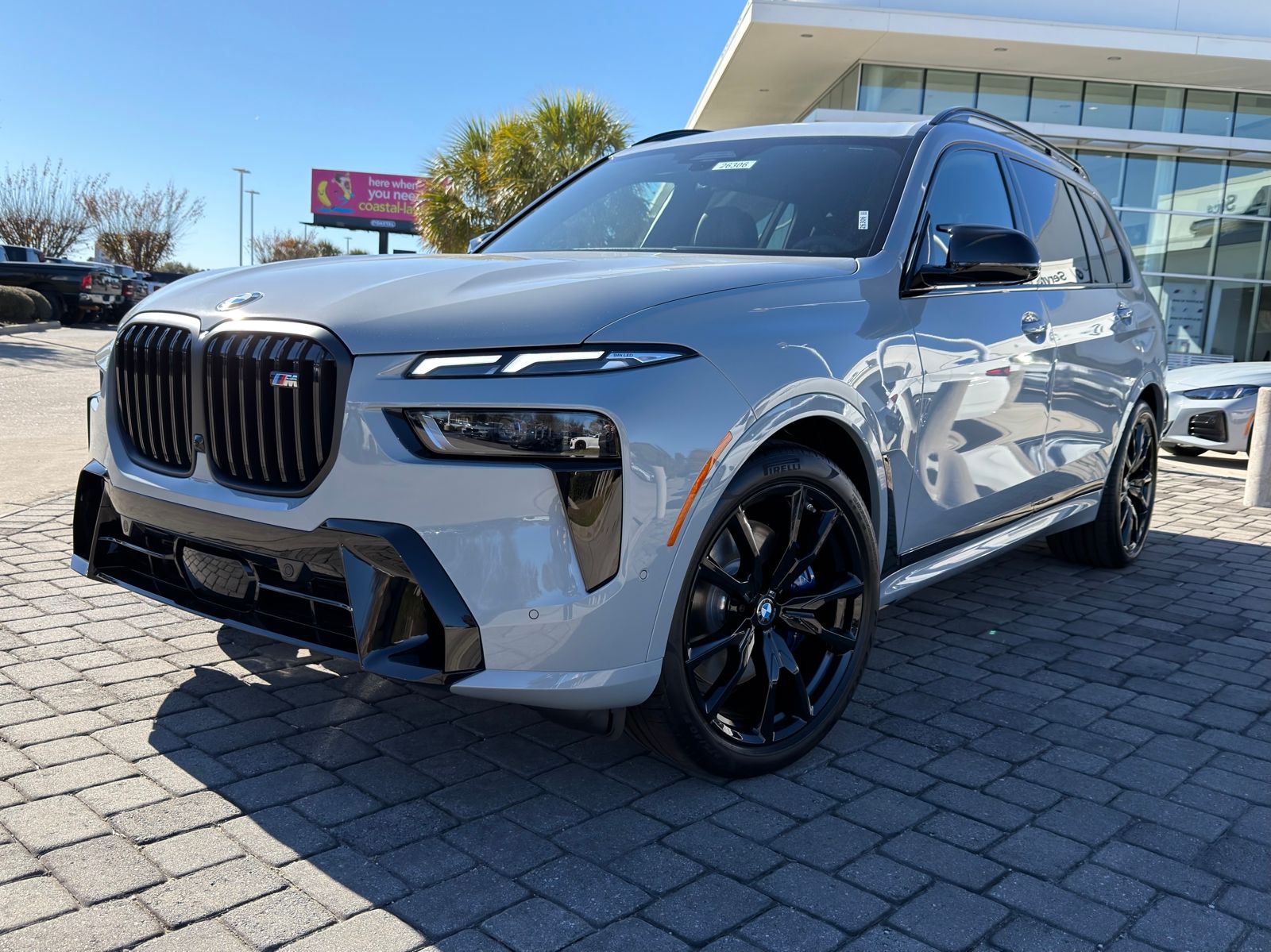 2026 BMW X7 M60i's photo