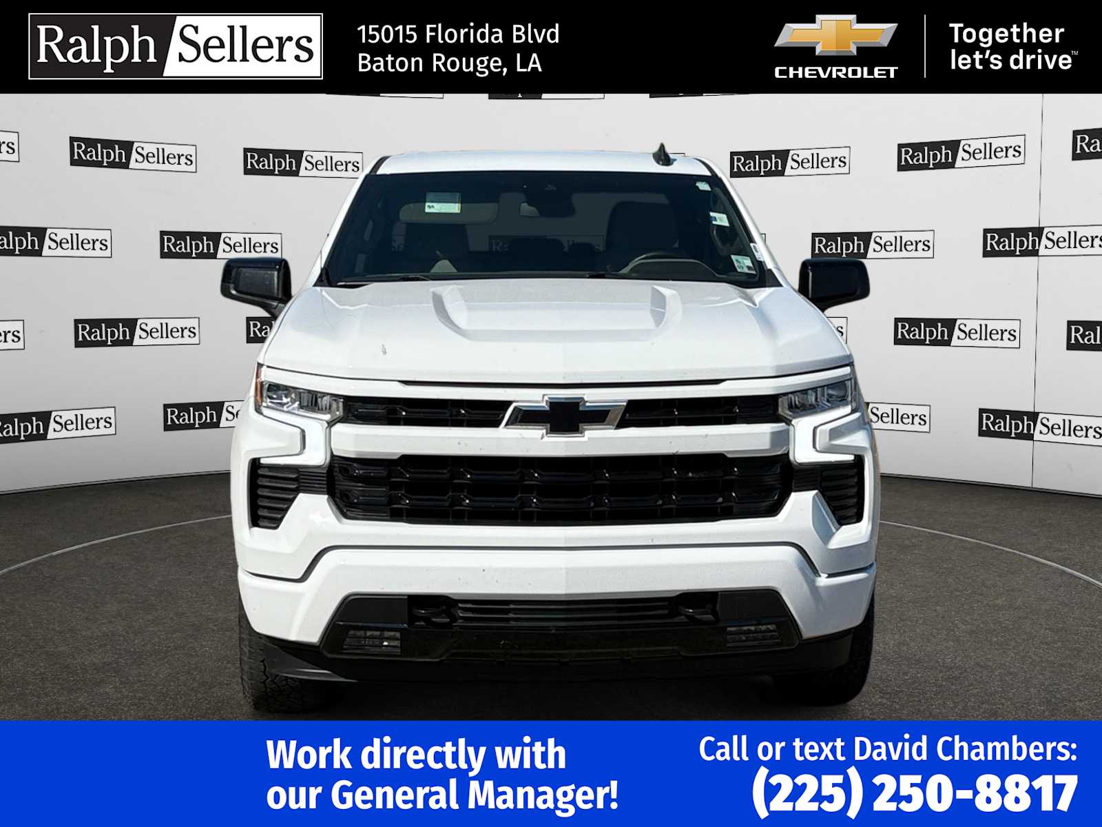 2023 Chevrolet Silverado 1500 RST photo 2