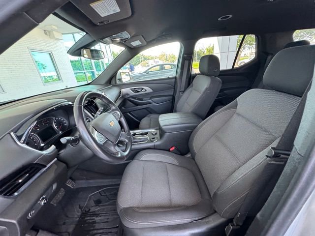 2022 Chevrolet Traverse Cloth photo 9