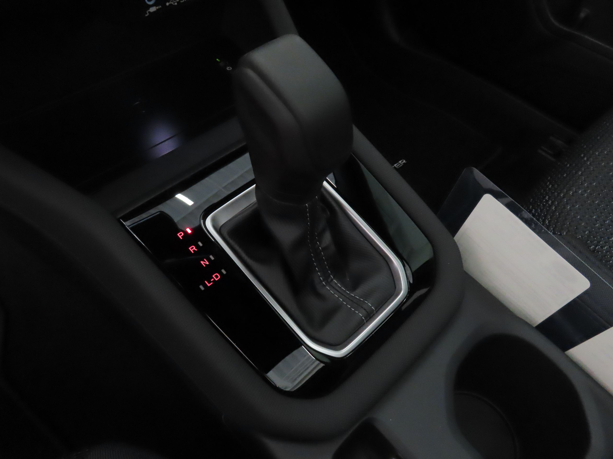2025 Subaru Forester Premium Base photo 15