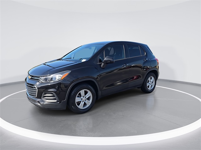 2020 Chevrolet Trax LS photo 4
