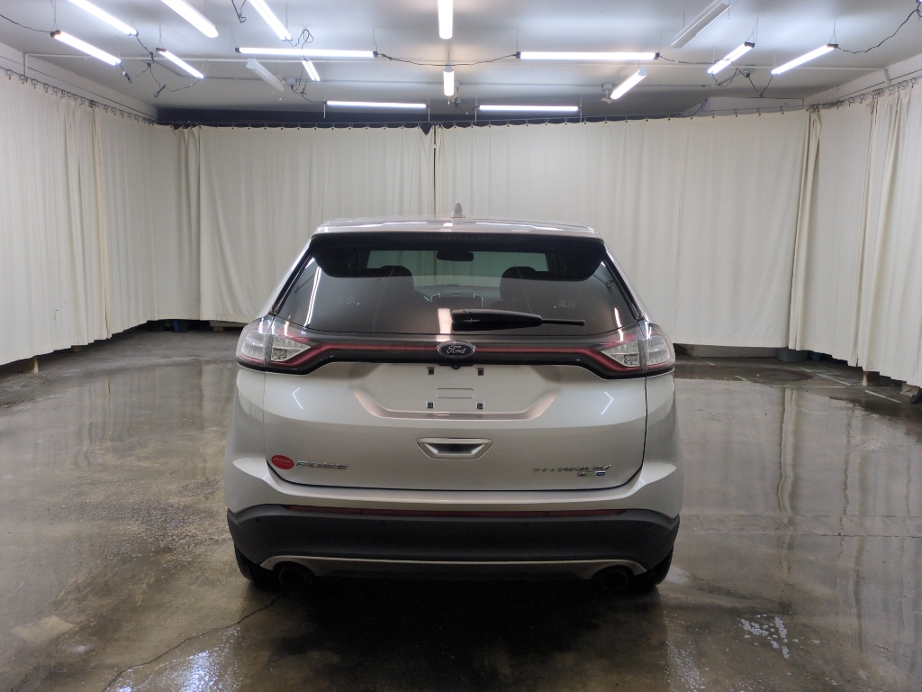 2018 Ford Edge Titanium photo 6