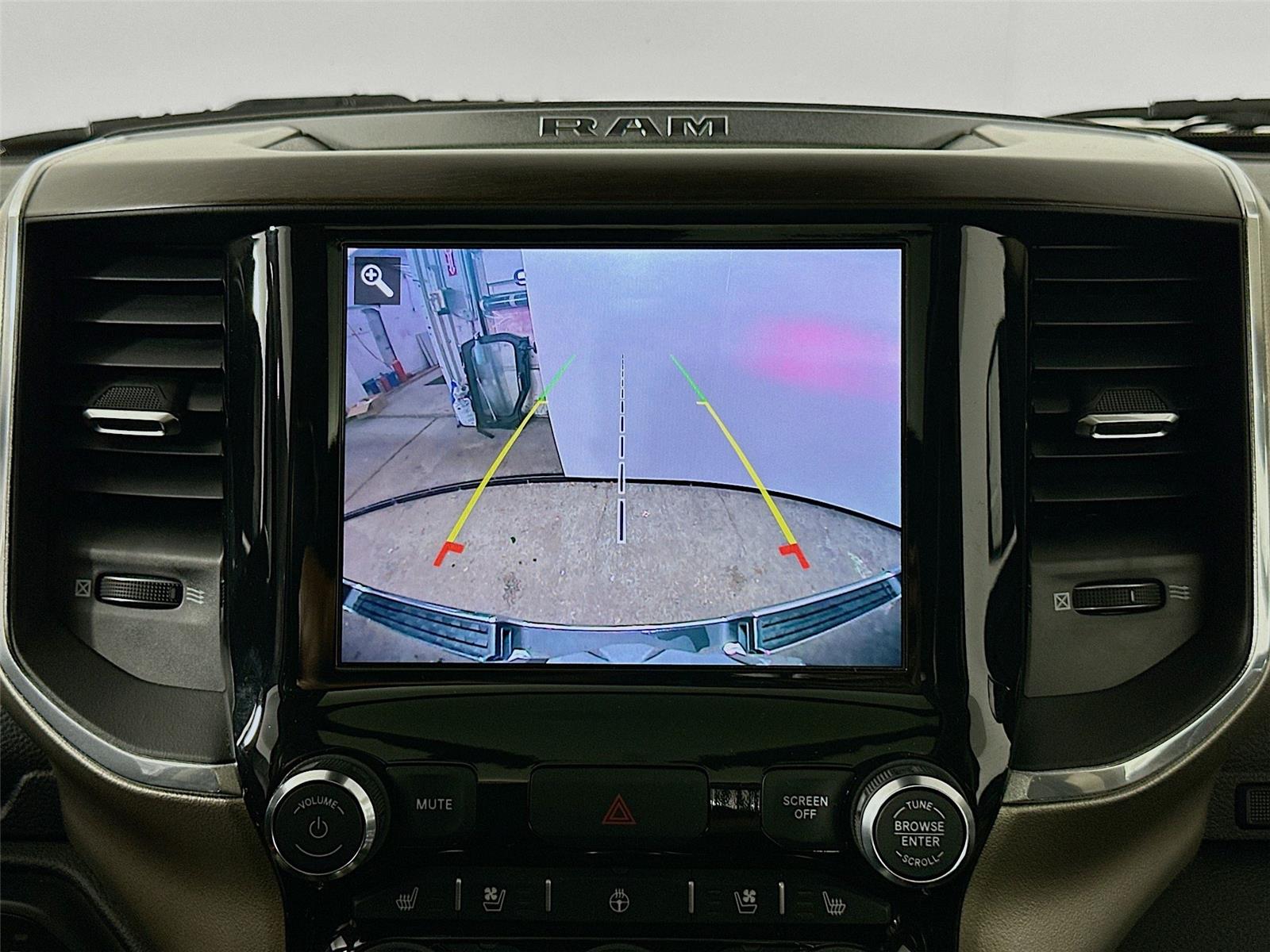 2021 Ram 1500 Laramie photo 14