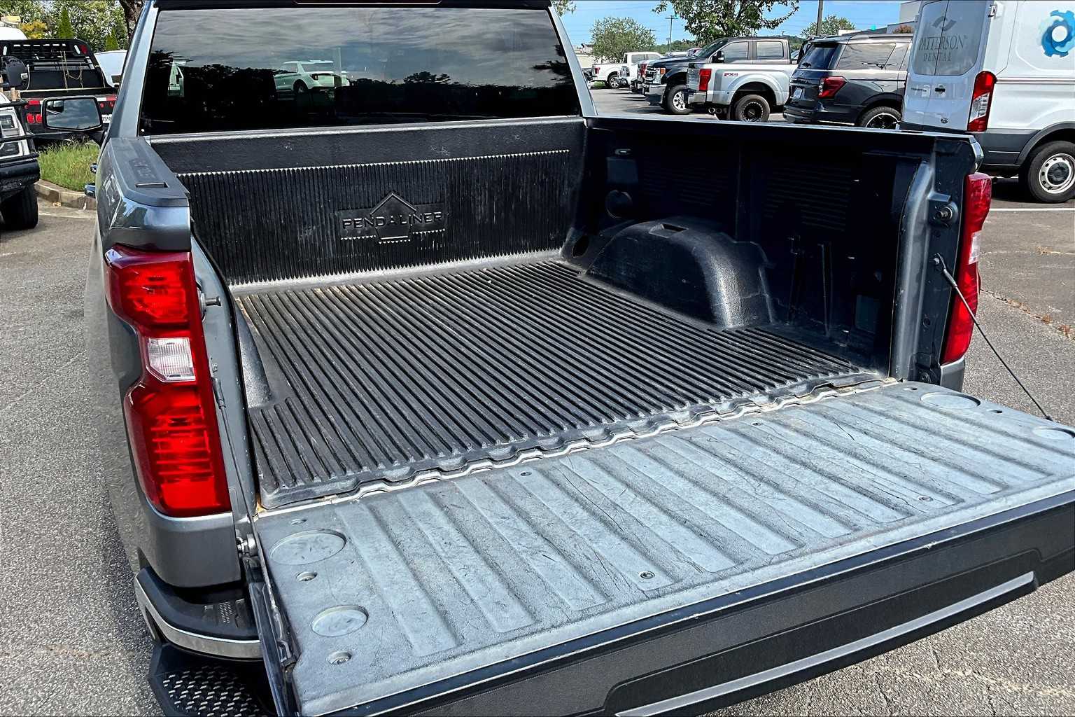 2020 Chevrolet Silverado 1500 LT photo 27