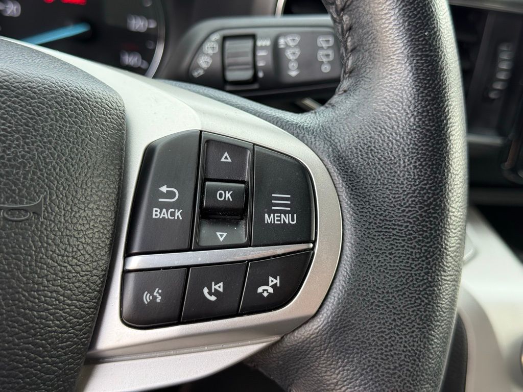 2022 Ford Explorer XLT photo 15