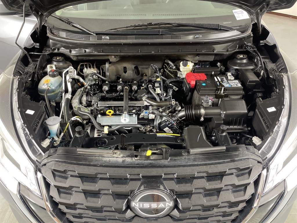2024 Nissan Kicks SV photo 40