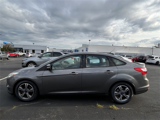 2014 Ford Focus SE photo 24