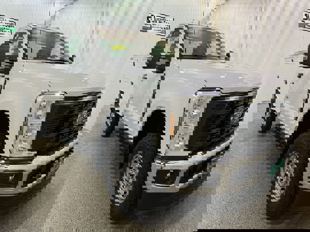 New 2025 OXFORD WHITE Ford XL Utility Body image 1