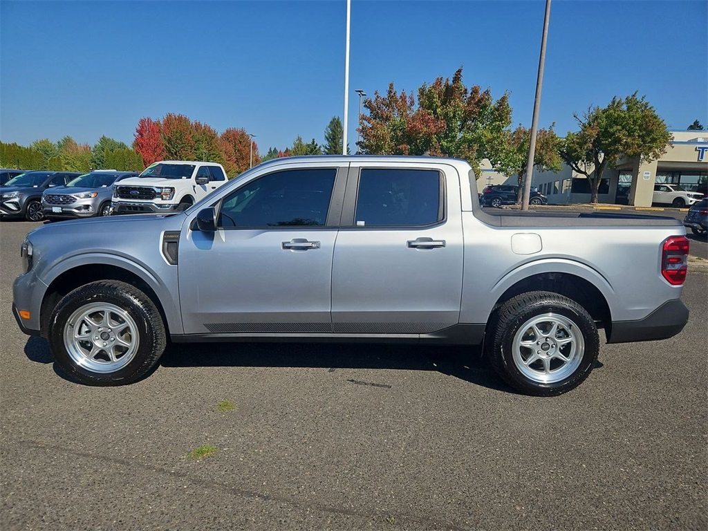 2024 Ford Maverick Lariat Tremor photo 2