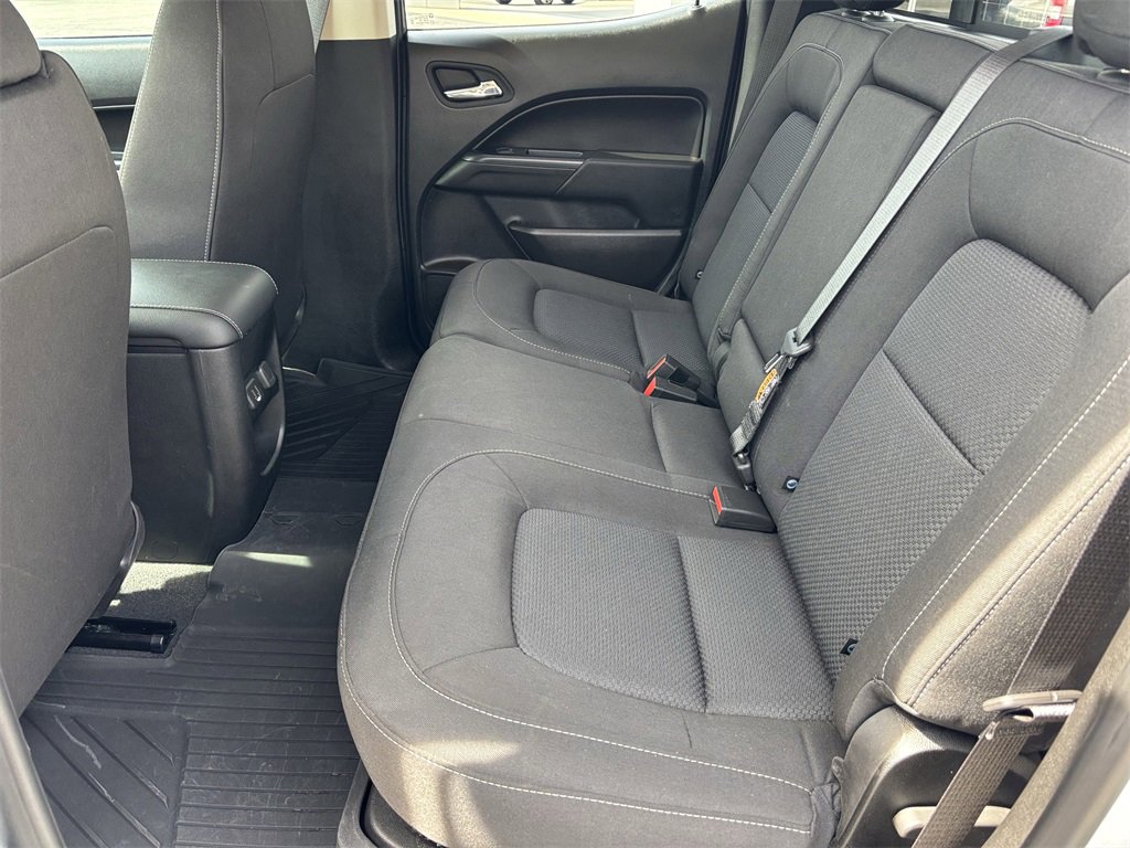 2022 Chevrolet Colorado LT photo 17