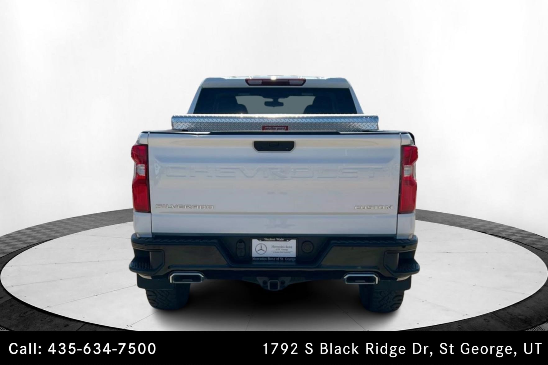 2021 Chevrolet Silverado 1500 Custom Trail Boss photo 3