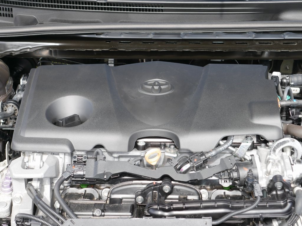 2021 Toyota Camry XLE photo 9
