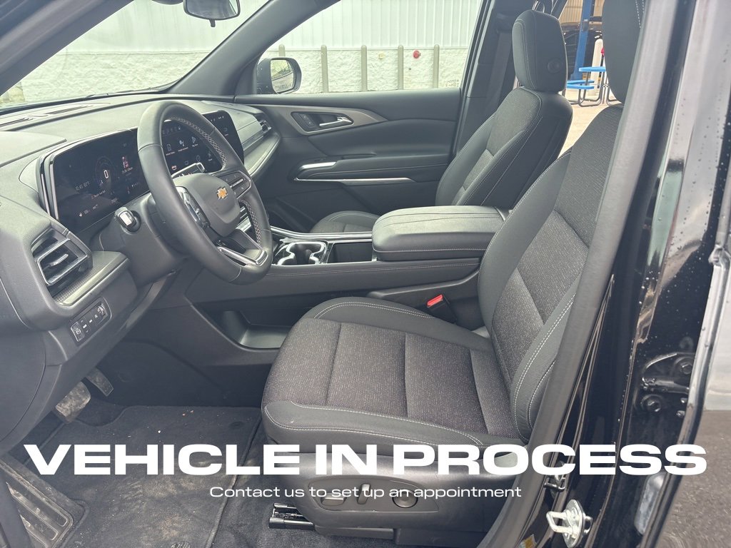 2025 Chevrolet Traverse photo 19