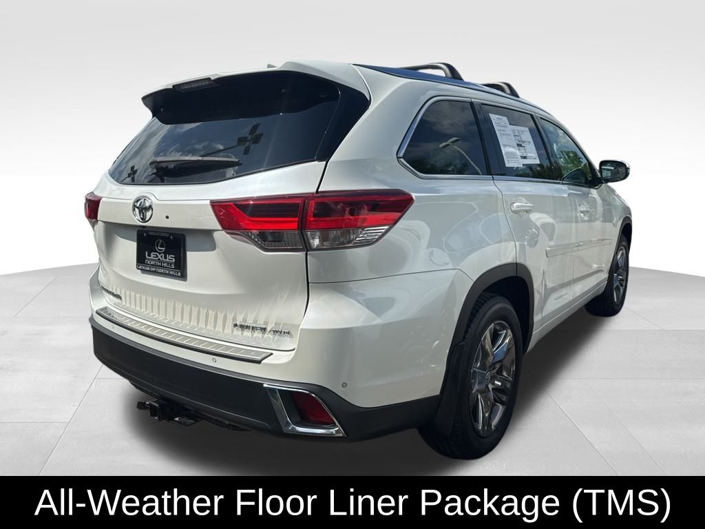 2019 Toyota Highlander Limited Platinum photo 4