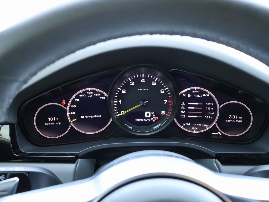 2023 Porsche Cayenne E-Hybrid photo 26