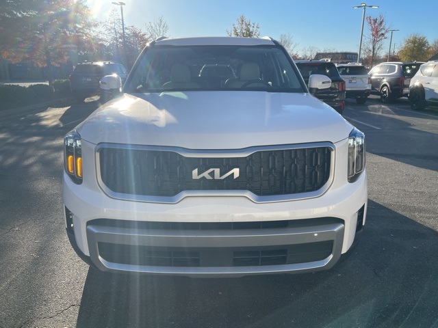 2024 Kia Telluride EX photo 2