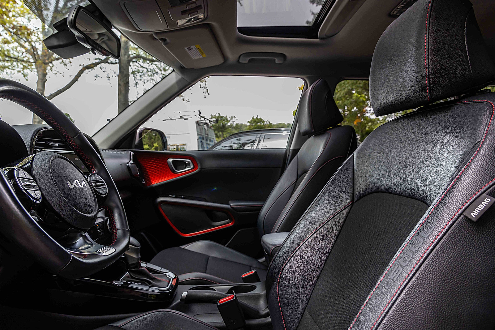 2023 Kia Soul GT-Line photo 8