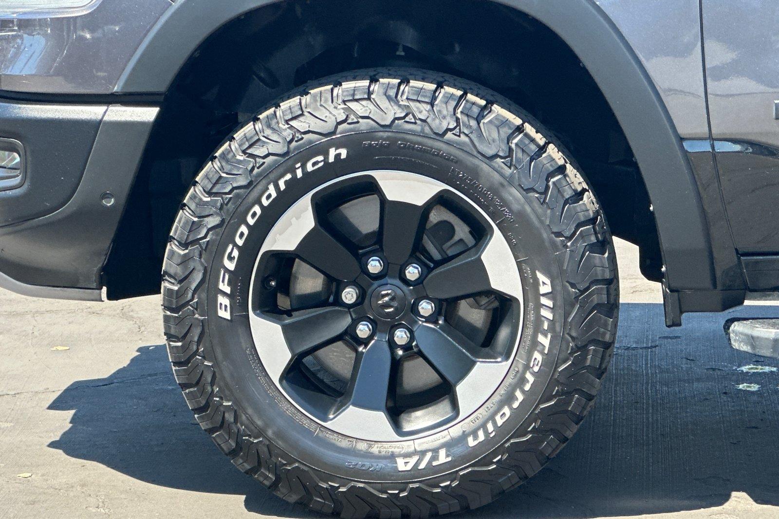 2020 Ram 1500 Rebel photo 32