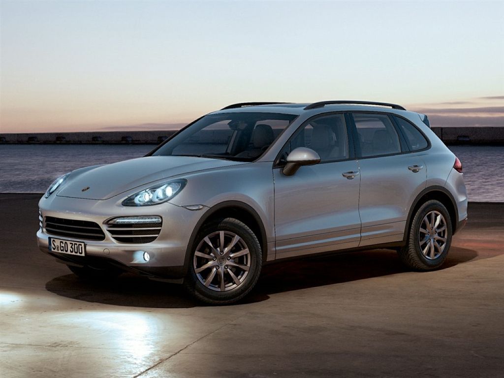 2014 Porsche Cayenne S's photo