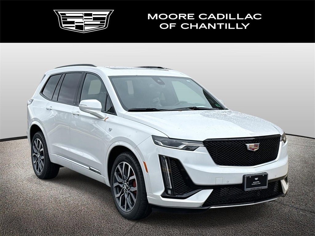 2025 Cadillac XT6 Sport's photo