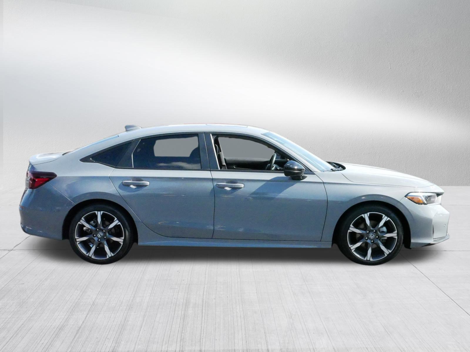 2025 Honda Civic Sport Touring Hybrid photo 8